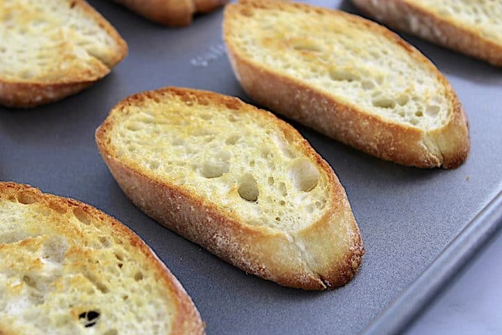 Smoked Salmon and Goat Cheese Crostini – Nutritious Deliciousness