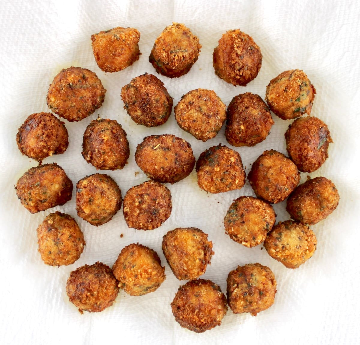 26 Chicken Parmesan Meatballs on paper towels